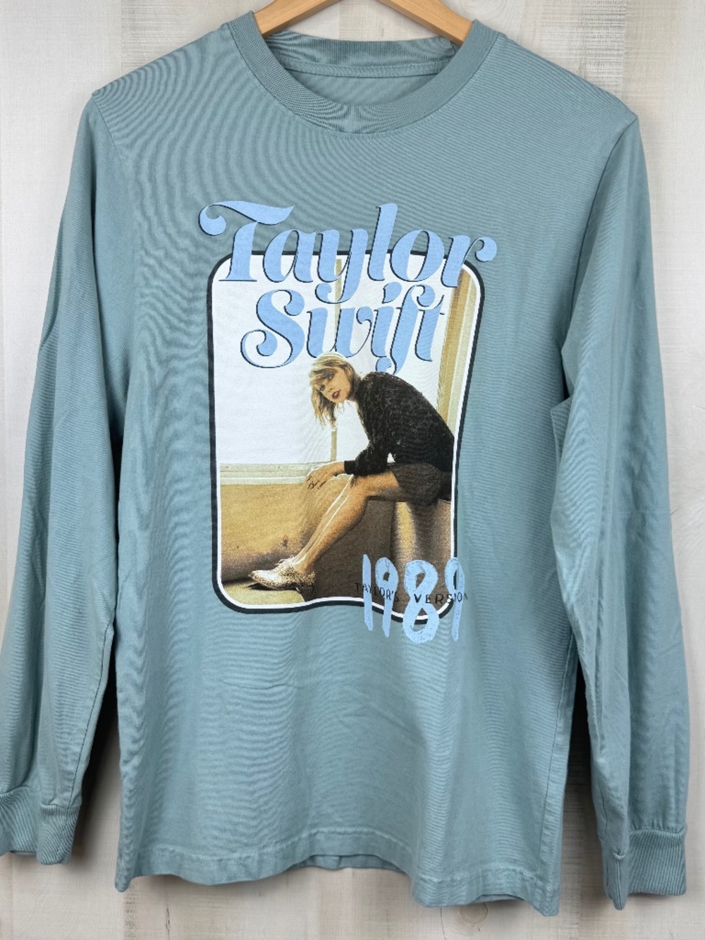Taylor Swift From The Vault 1989 Taylor’s Version Sage Green Long Sleeve Tee S
